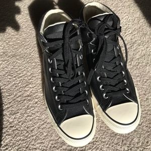 Leather Converse All Star, Size 9.5 men's